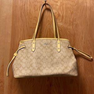 Coach purse